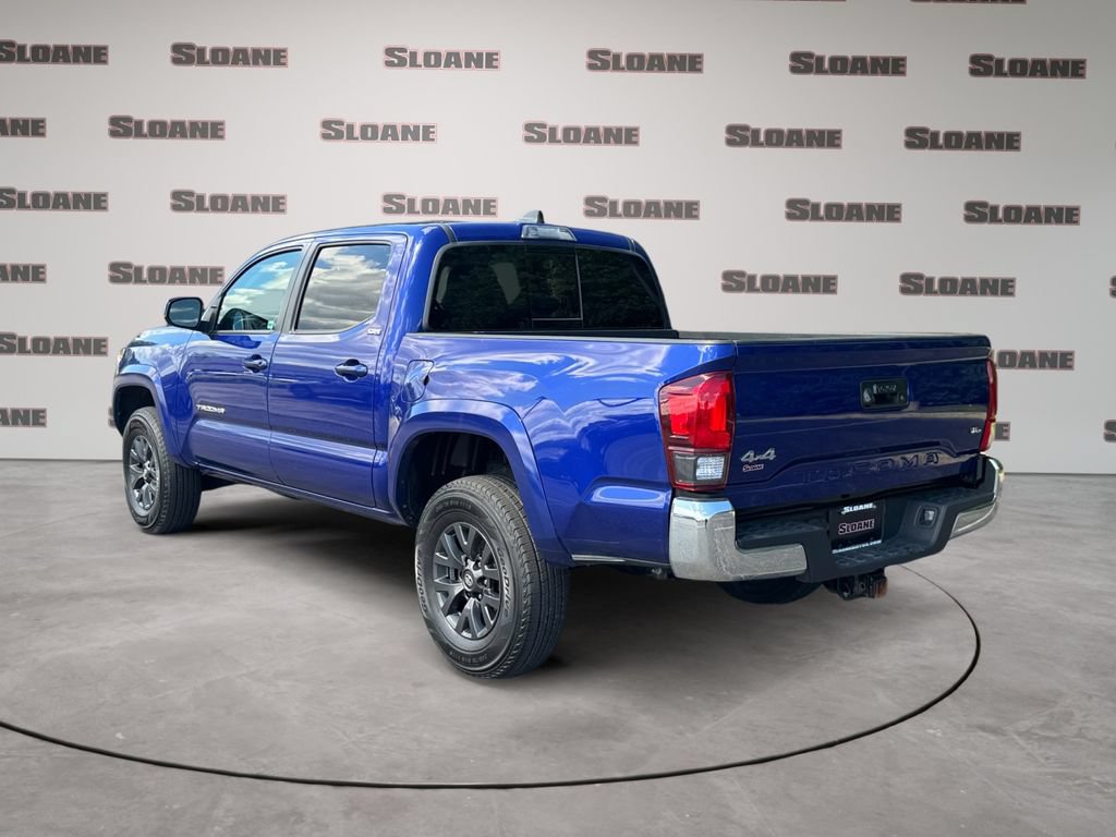 Used 2023 Toyota Tacoma SR5 AWD/4WD image 3