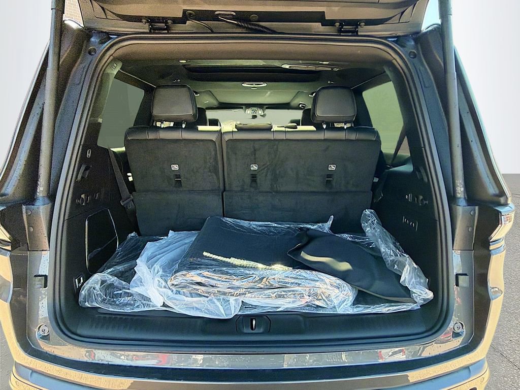 New 2026 Jeep Grand Wagoneer 4WD w/ Quick Order Packge 29V Upland image 12