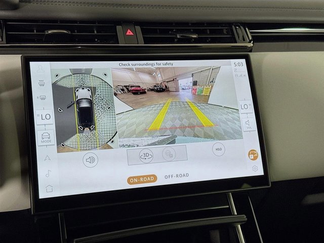 Used 2026 Land Rover Range Rover Velar Dynamic SE image 17