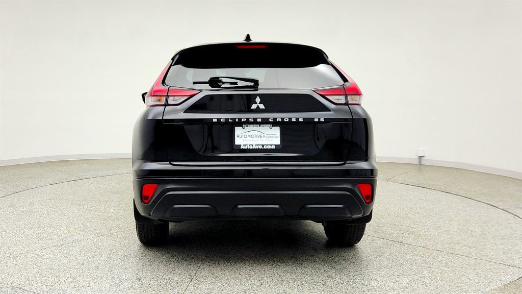 Used 2024 Mitsubishi Eclipse Cross ES AWD/4WD image 6