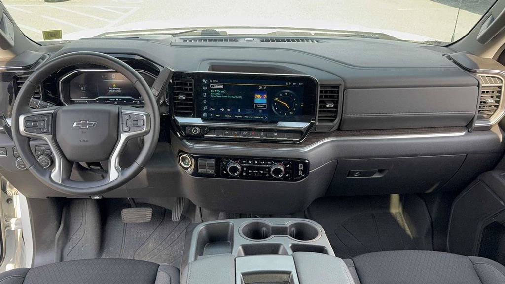 Used 2024 Chevrolet Silverado 1500 RST w/ Protection Package AWD/4WD image 11