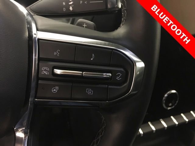 Used 2025 GMC Terrain Elevation image 28