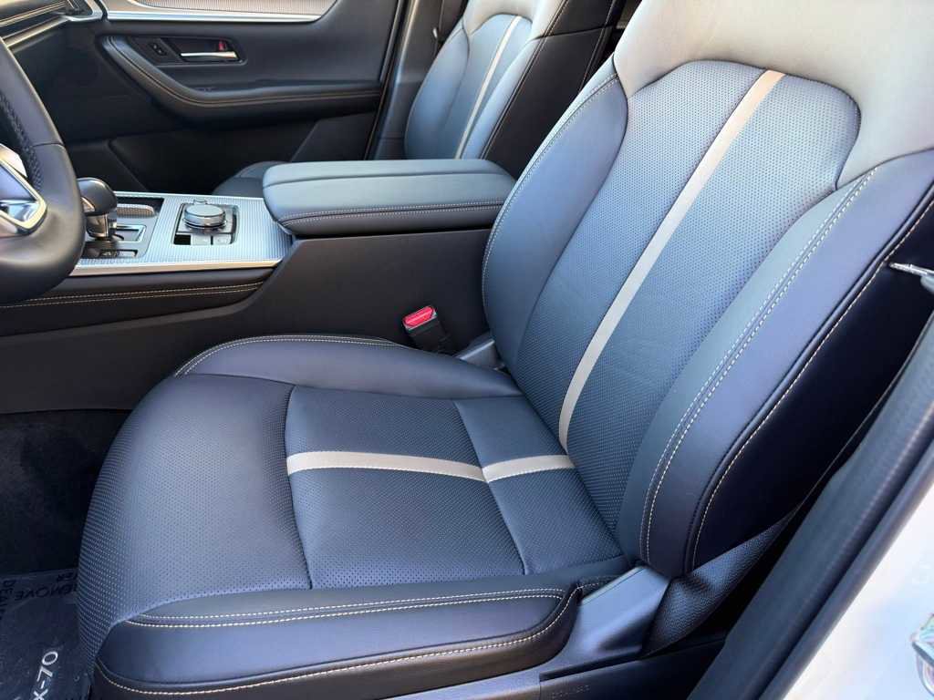 New 2026 MAZDA CX-70 3.3 Turbo w/ Premium Plus Pkg image 4