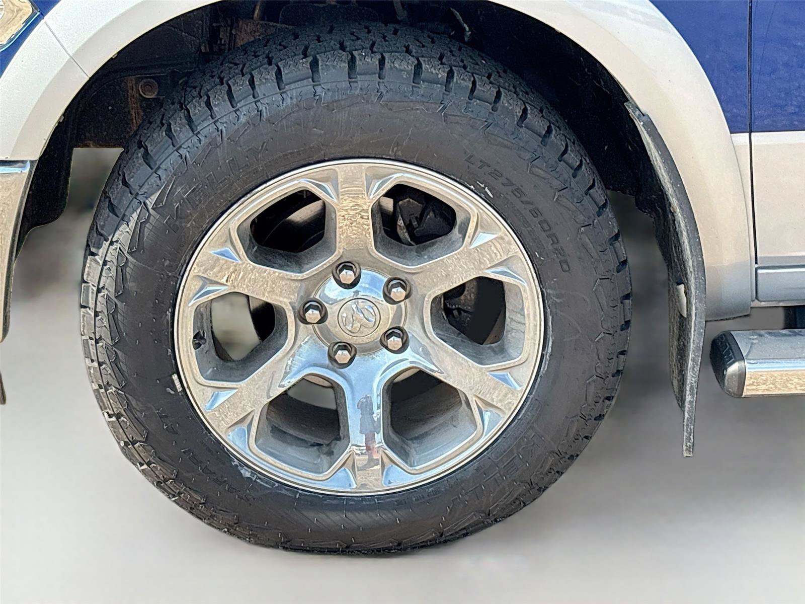 Used 2014 RAM 1500 Laramie w/ Convenience Group AWD/4WD image 31