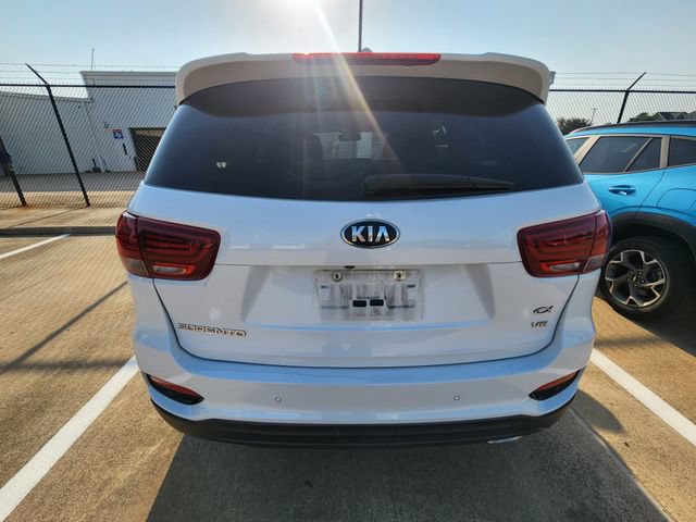 Used 2020 Kia Sorento S FWD image 5