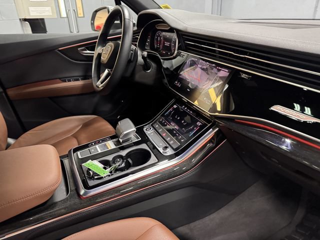Certified 2023 Audi Q7 2.0T Premium Plus w/ Premium Plus Package AWD/4WD image 32