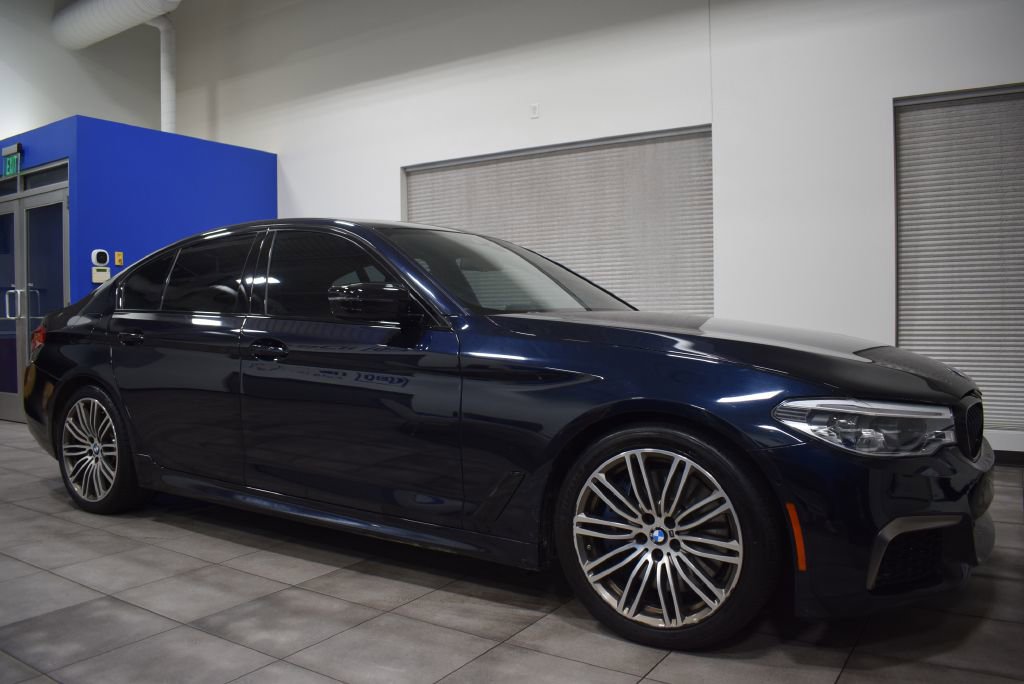 Used 2019 BMW M550i xDrive w/ Premium Package 2 image 5