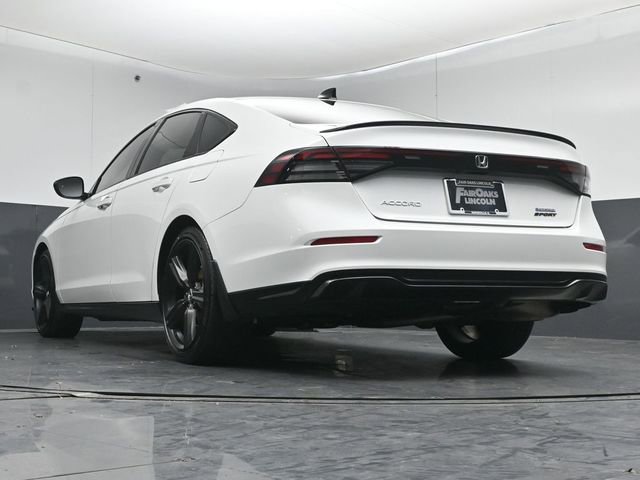 Used 2025 Honda Accord Sport image 40