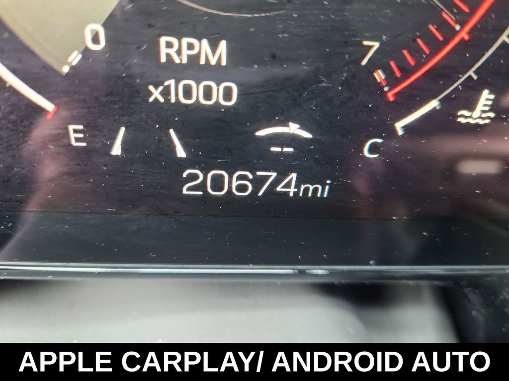 Used 2025 GMC Yukon Denali AWD/4WD image 18