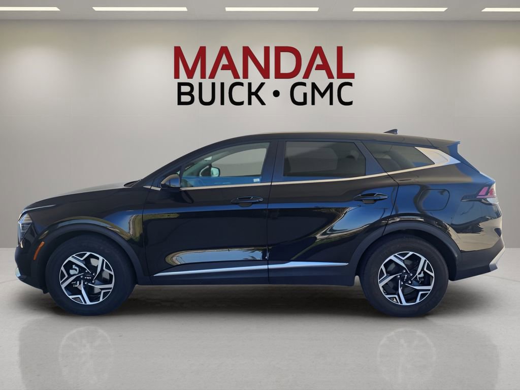 Used 2024 Kia Sportage LX FWD image 9