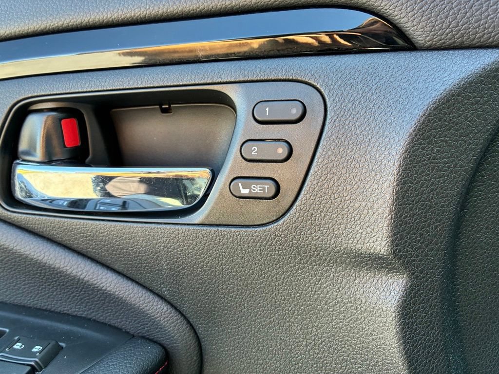 Used 2023 Honda Ridgeline Black Edition image 28