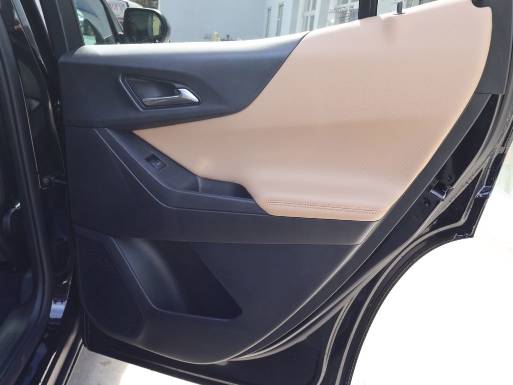 New 2026 Chevrolet Equinox ACTIV w/ Safety and Technology Package image 30