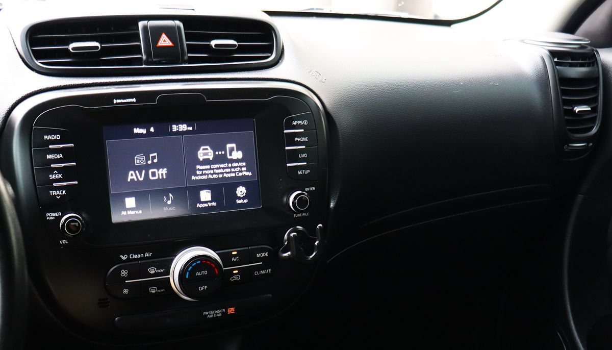 Used 2018 Kia Soul + FWD image 41