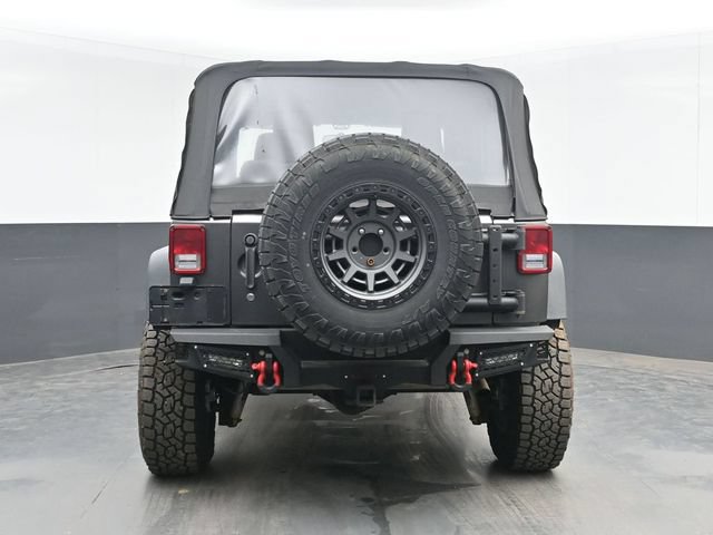 Used 2018 Jeep Wrangler Sport AWD/4WD image 9