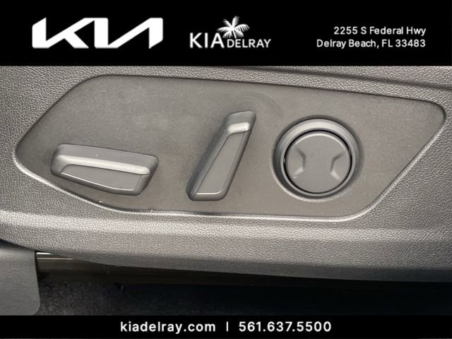 New 2026 Kia Sorento S w/ S Panoramic Sunroof Package FWD image 18