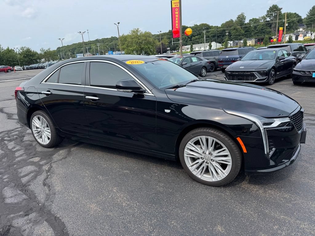 Used 2025 Cadillac CT4 Premium Luxury AWD/4WD image 3
