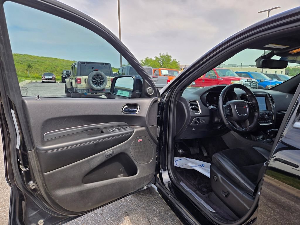 Used 2018 Dodge Durango GT w/ Premium Group AWD/4WD image 14