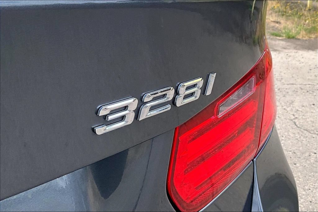 Used 2014 BMW 328i Sedan RWD image 33