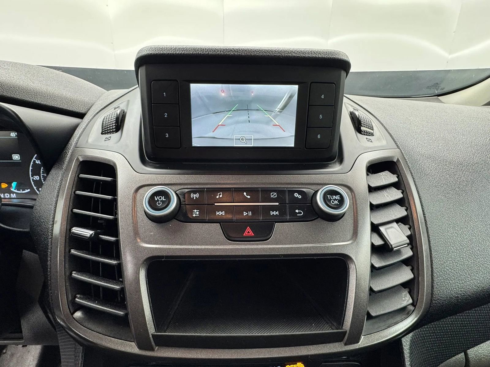 Used 2021 Ford Transit Connect XL image 17