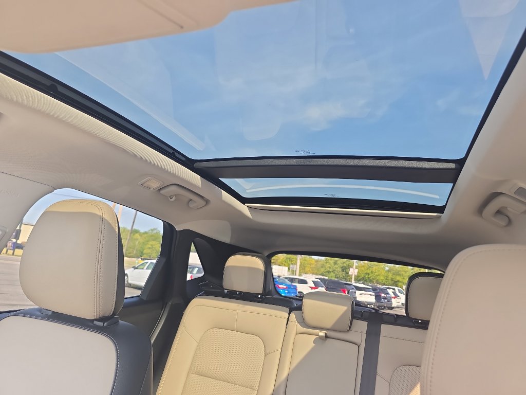 Used 2022 Ford Escape SEL image 22