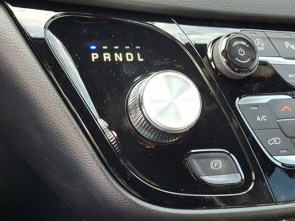 New 2026 Chrysler Voyager LX FWD image 11