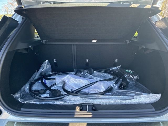 New 2026 Volvo EX30 Cross Country Ultra w/ Protection Package Premier image 17