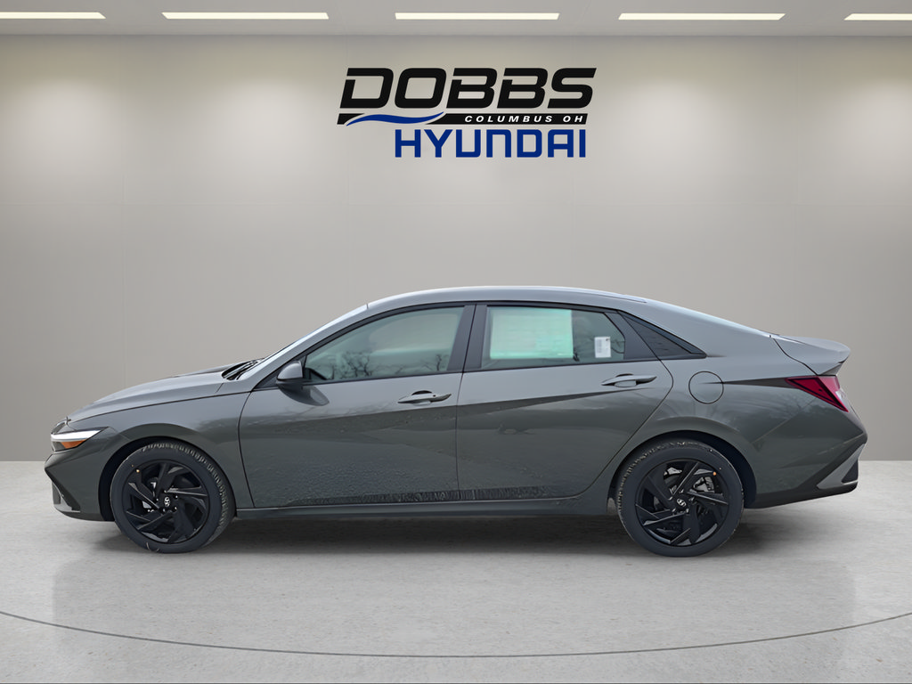 Certified 2026 Hyundai Elantra Sport FWD image 2