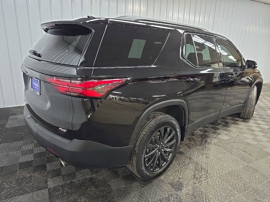 Used 2023 Chevrolet Traverse RS image 10