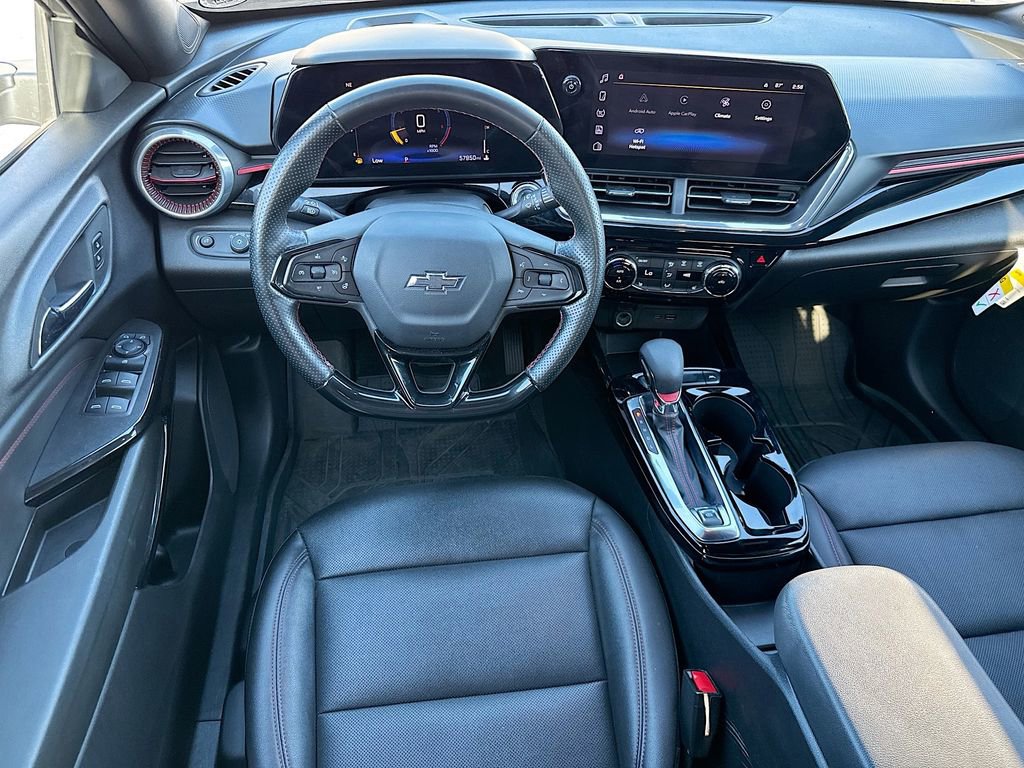 Used 2024 Chevrolet Trax RS w/ Driver Confidence Package image 21