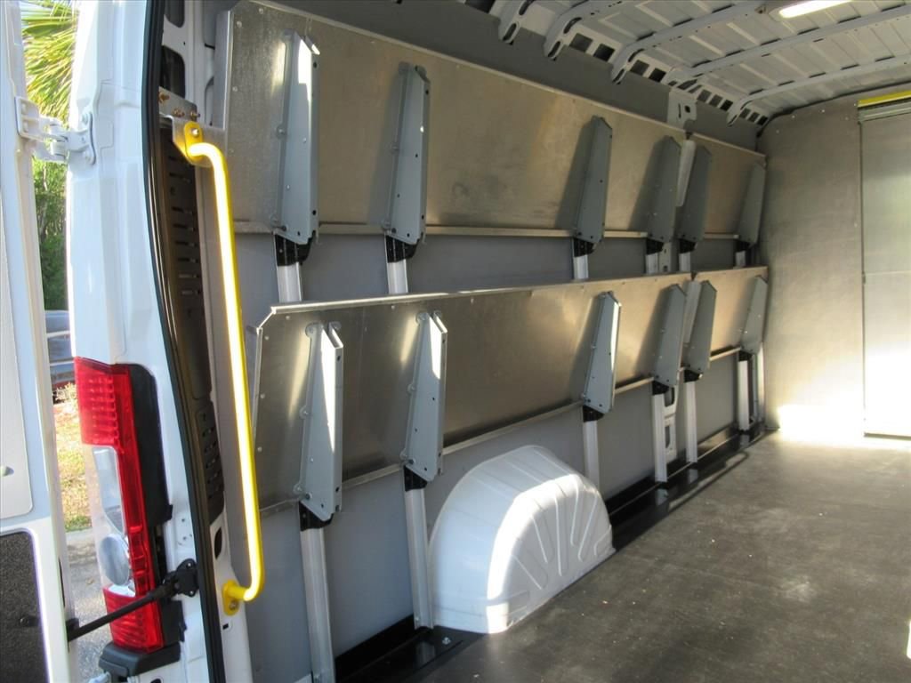 Used 2023 RAM ProMaster 3500 w/ Driver Convenience Group image 19