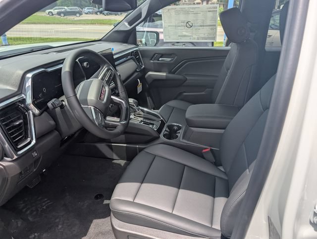New 2026 GMC Canyon Elevation w/ Convenience Package RWD image 13
