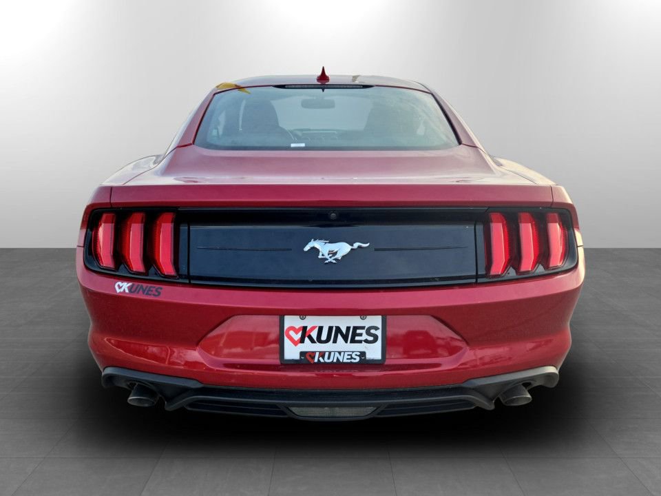 Used 2020 Ford Mustang EcoBoost image 8