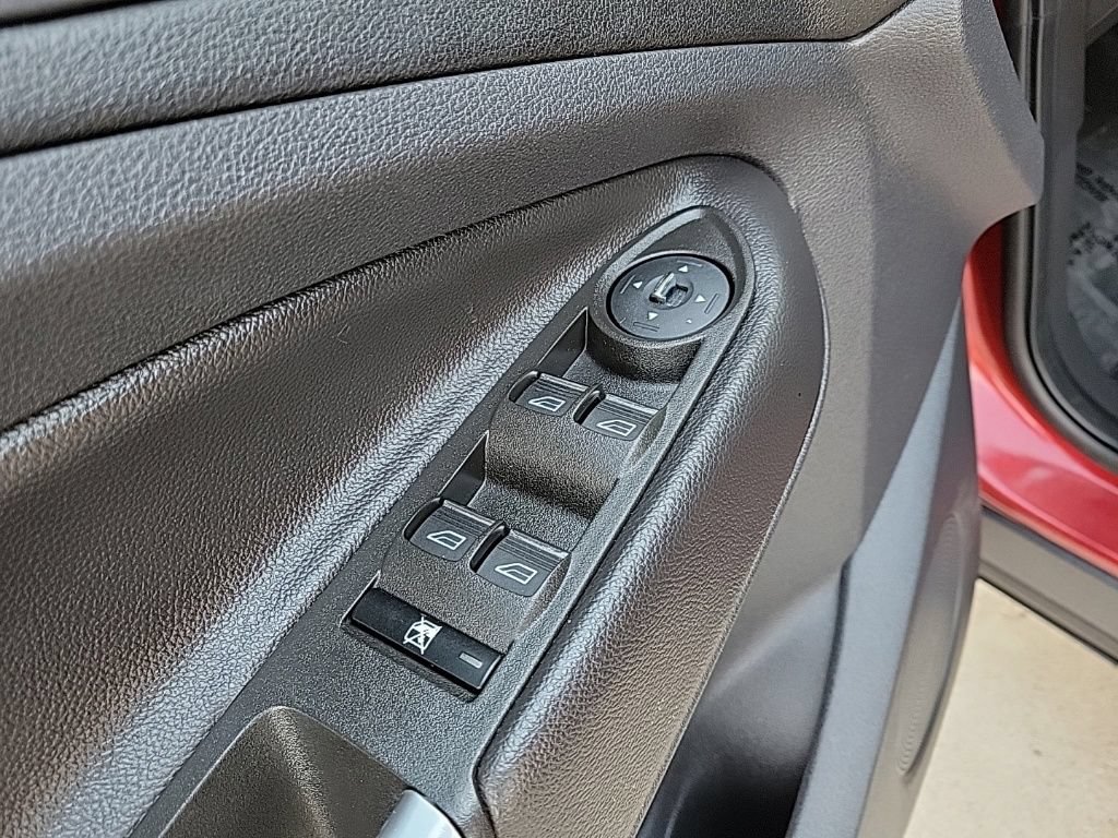 Used 2014 Ford Escape Titanium w/ Equipment Group 401A AWD/4WD image 27