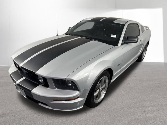 Used 2005 Ford Mustang GT RWD image 22