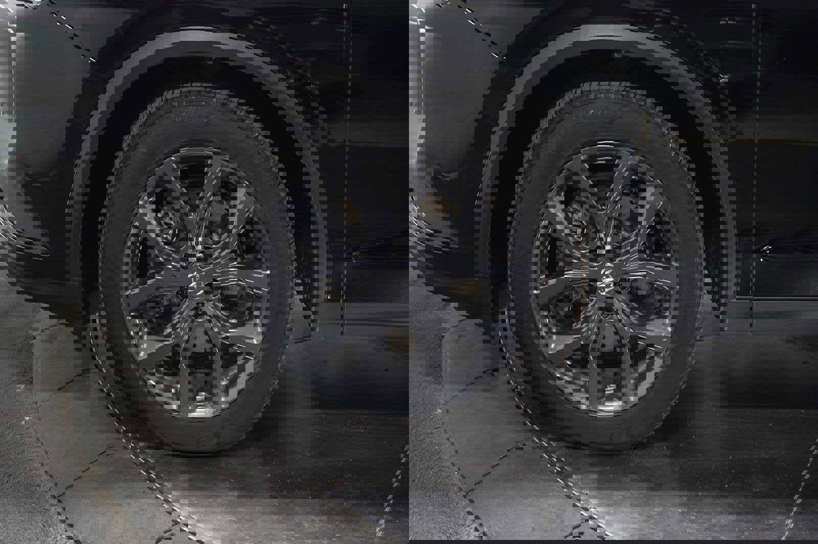 Used 2024 Acura MDX A-Spec image 10