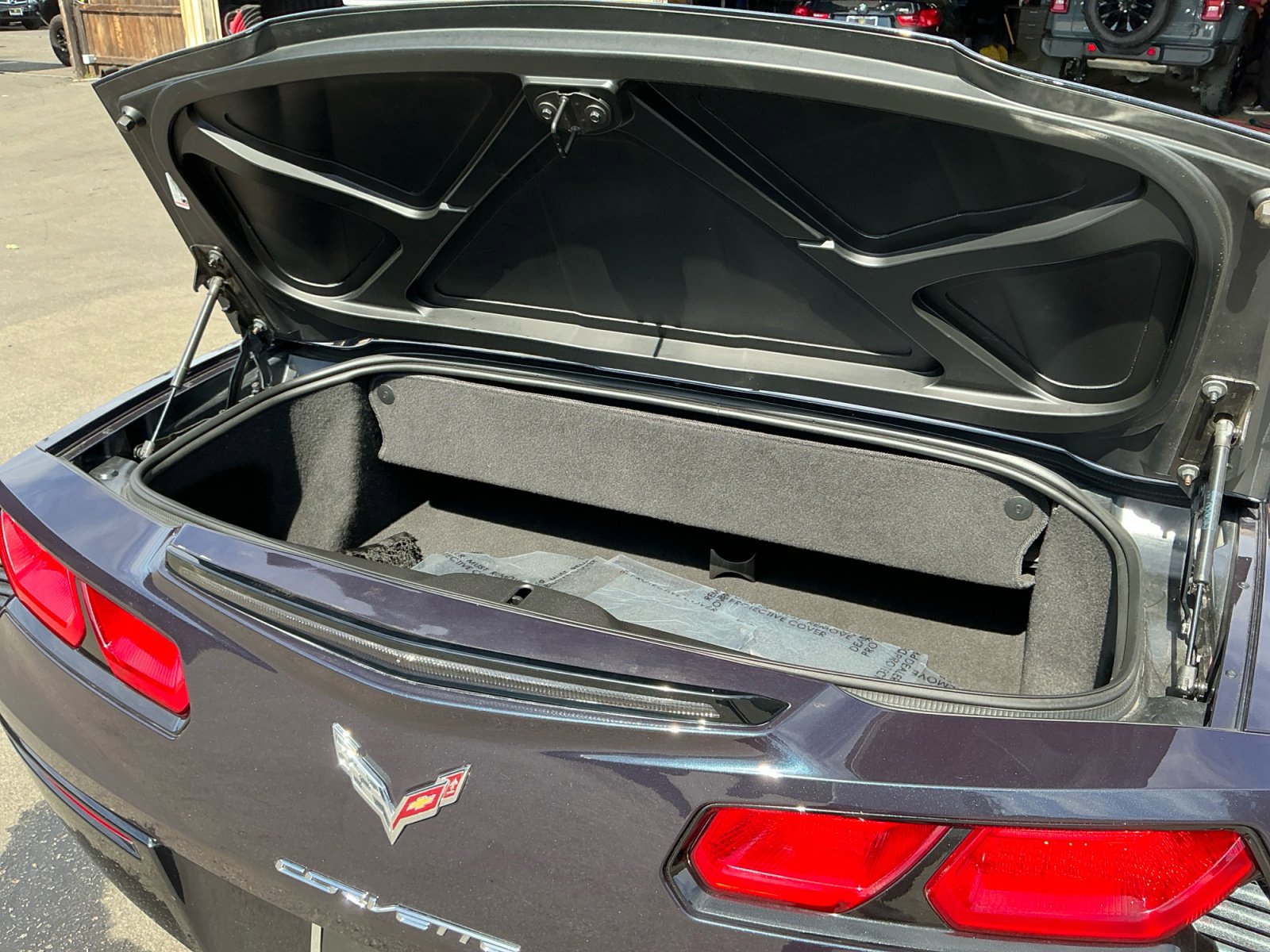 Used 2014 Chevrolet Corvette Stingray Convertible w/ 3LT Preferred Equipment Group image 23