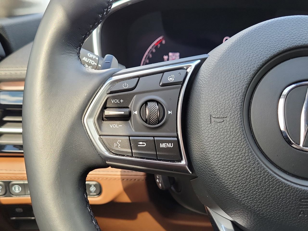 Used 2025 Acura MDX w/ Advance Package image 30