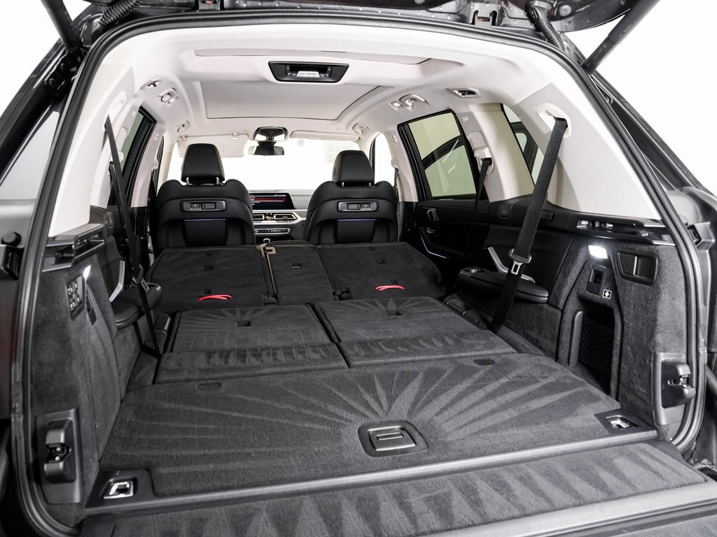 Used 2022 BMW X7 xDrive40i w/ Premium Package image 29