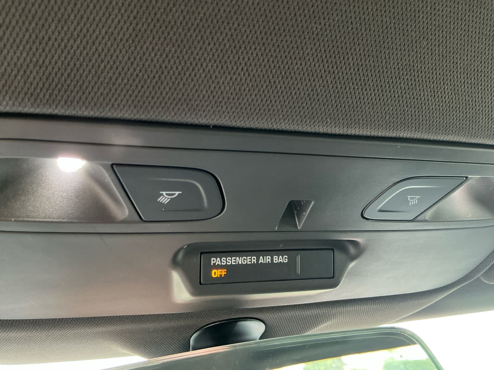 Used 2018 Chevrolet Camaro LS w/ Technology Package RWD image 17