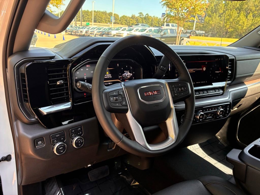 Used 2024 GMC Sierra 1500 SLT image 23