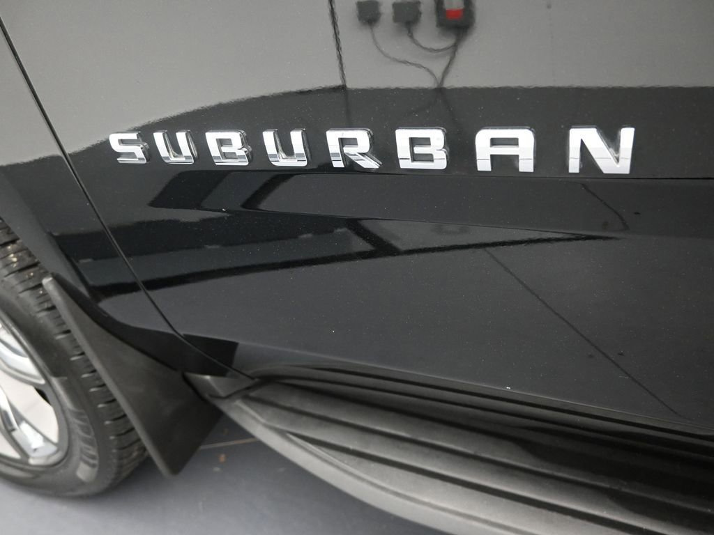 Used 2019 Chevrolet Suburban LT AWD/4WD image 47