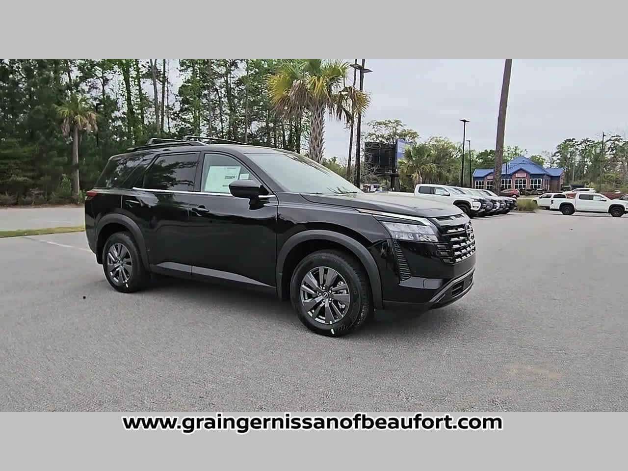 New 2026 Nissan Pathfinder SV FWD image 39
