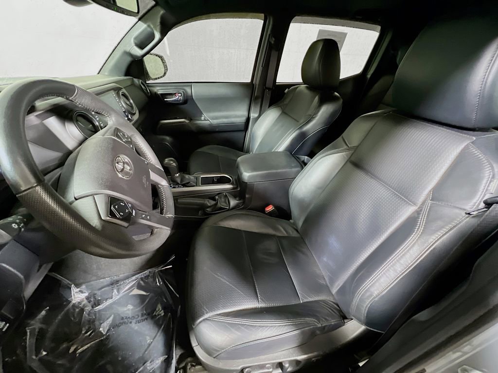 Certified 2021 Toyota Tacoma TRD Off-Road w/ TRD Premium Off Road Package image 20