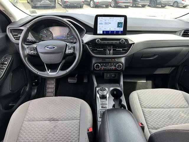 Used 2022 Ford Escape SE w/ Cold Weather Package FWD image 11