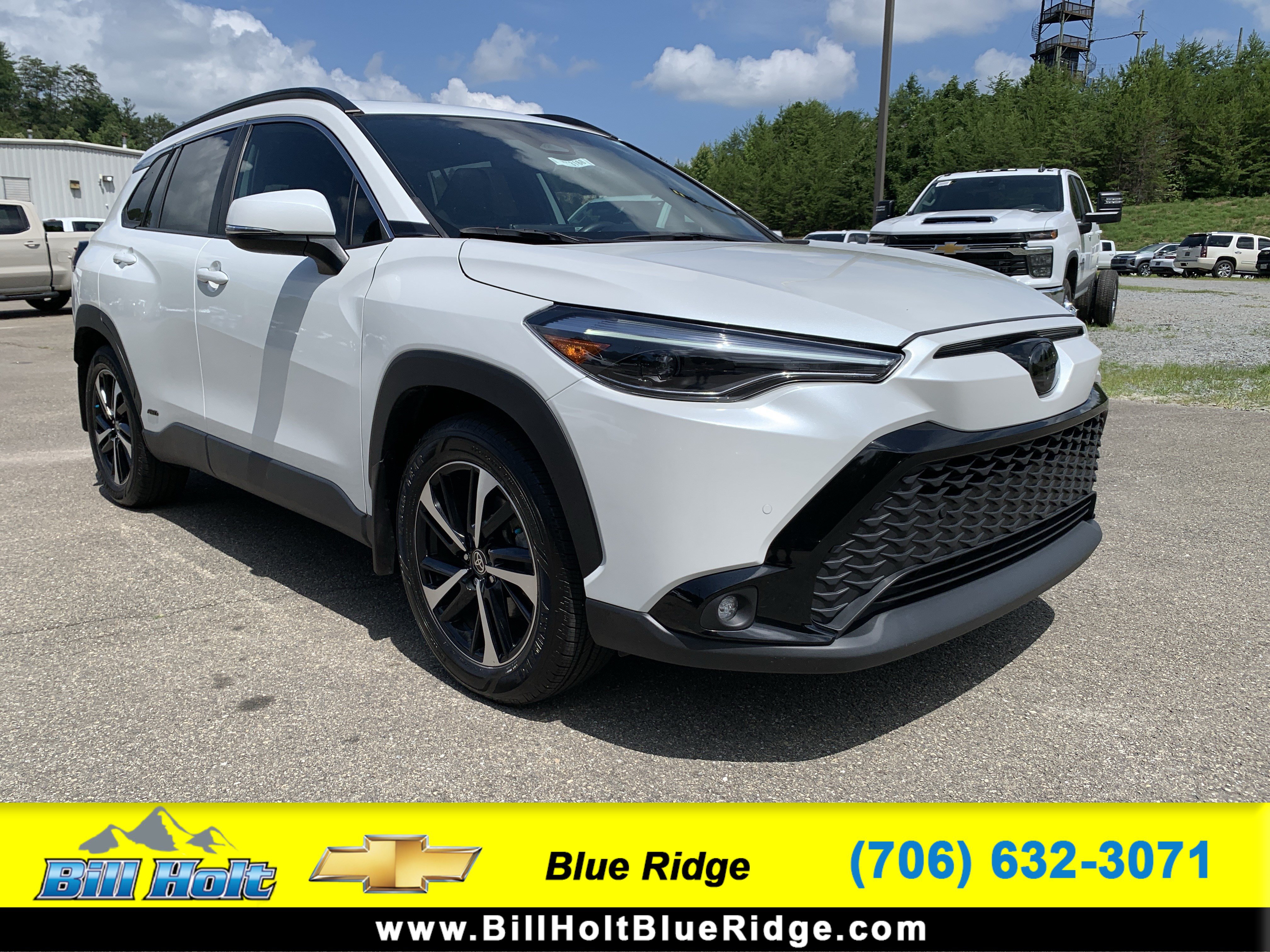 Used 2024 Toyota Corolla Cross AWD Hybrid w/ Convenience Package image 10