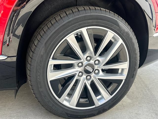 New 2026 Cadillac Vistiq Luxury w/ LPO, Floor Liner Package AWD/4WD image 25
