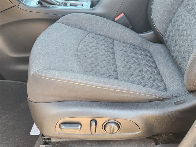 Used 2023 Chevrolet Equinox LT image 23