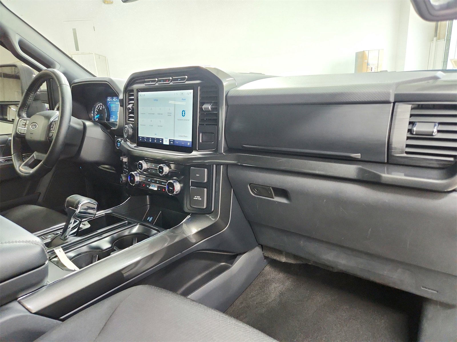 Used 2023 Ford F150 XLT w/ Equipment Group 302A High image 38