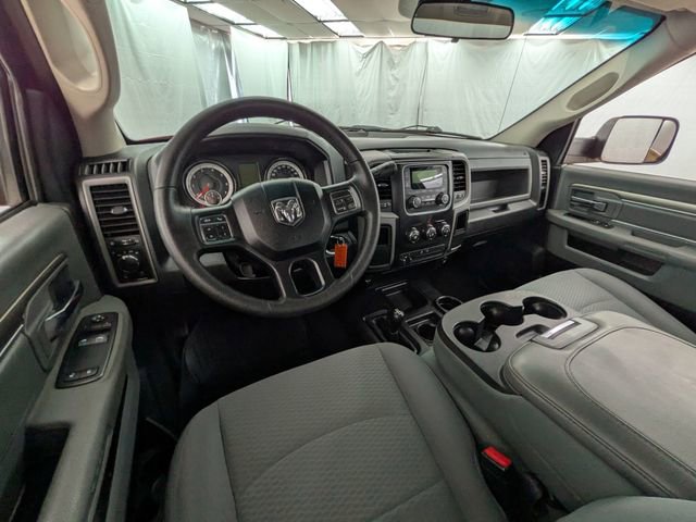 Used 2017 RAM 2500 Tradesman w/ Chrome Appearance Group image 16