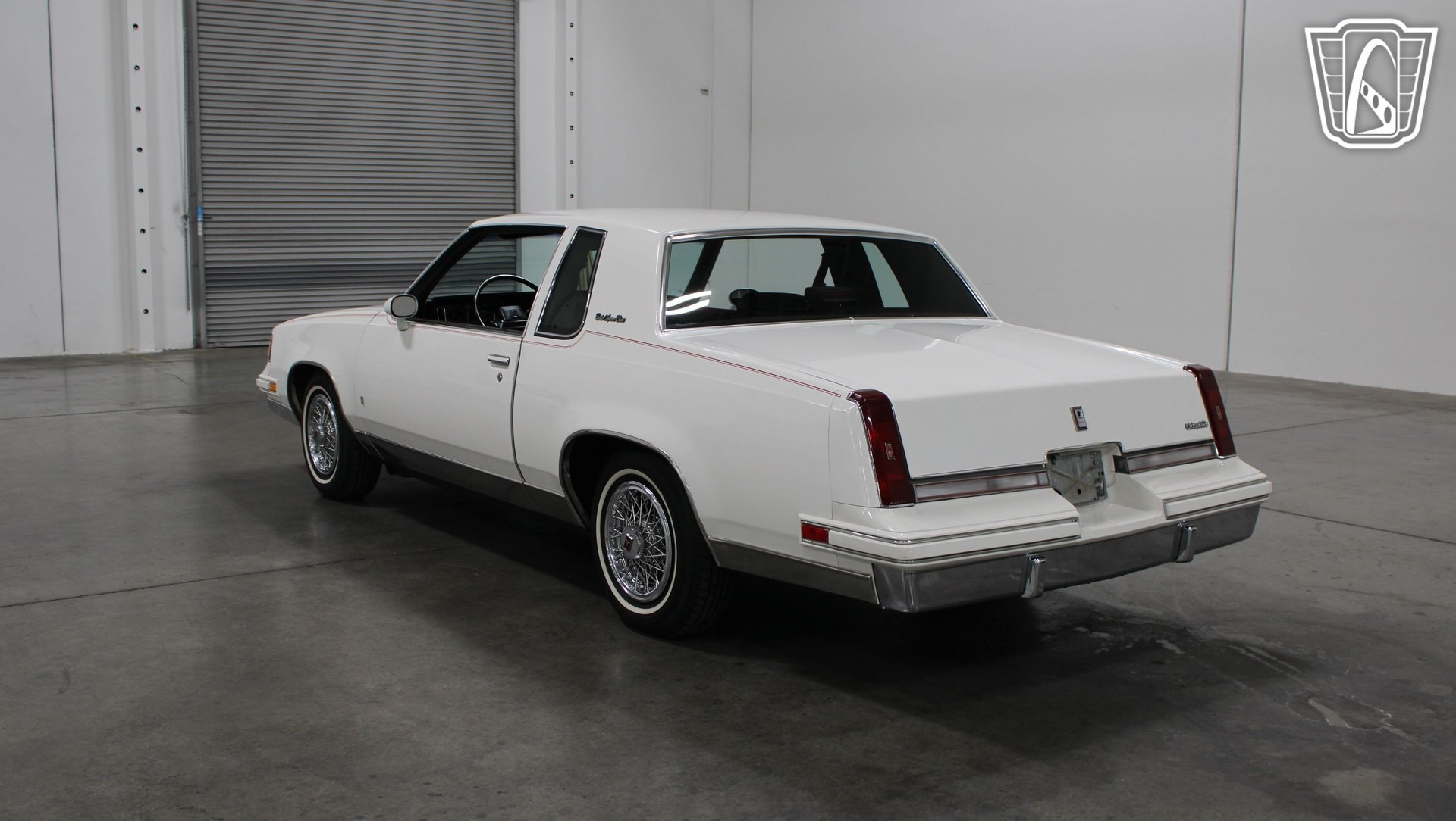 Used 1988 Oldsmobile Cutlass Supreme Classic Brougham RWD image 13